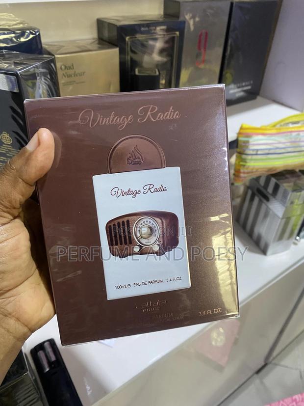 Vintage Radio Lattafa Perfume · Photo 4