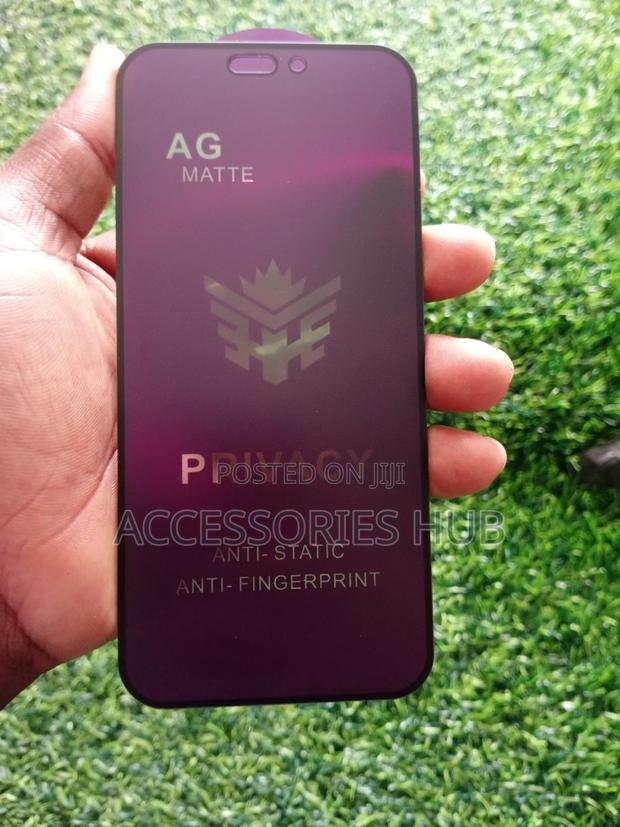 iPhone Privacy and Clear Protectors for All iPhones · Photo 4