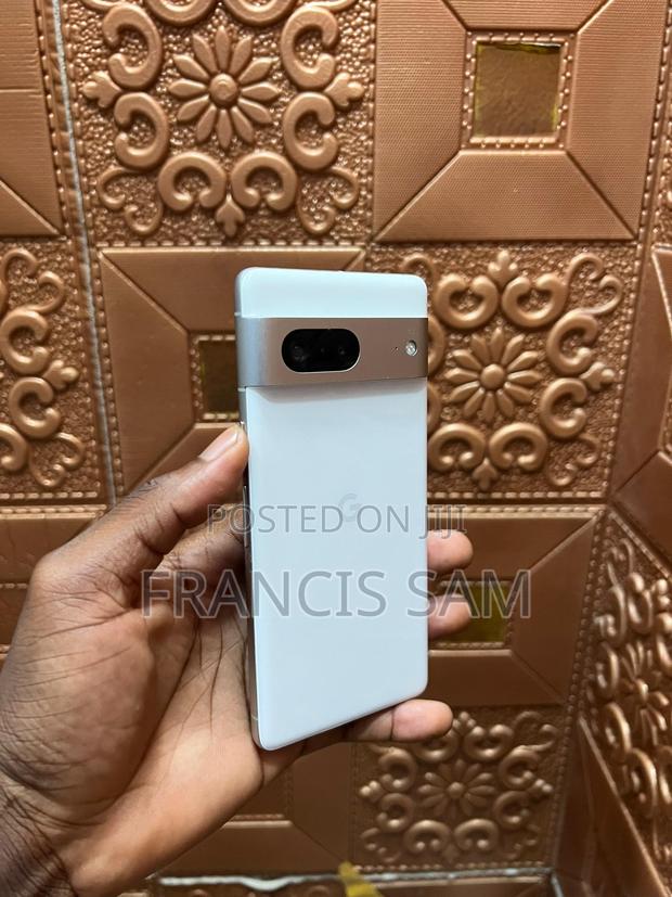 Google Pixel 7 128 GB Silver · Photo 3