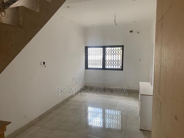 3bdrm Apartment in East Legon for rent photo 7
