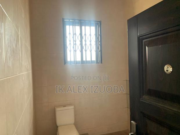 3bdrm Apartment in East Legon for rent photo 6