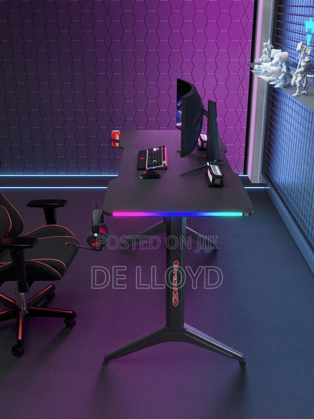 Modern Game Table (Rgb) photo 2