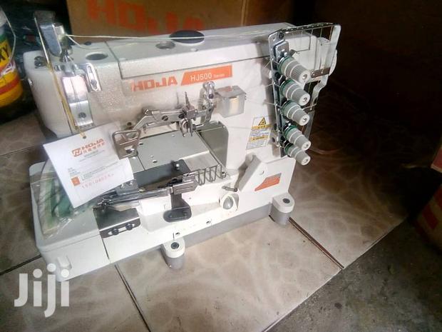 Hoja Flatlock Industrial Machine