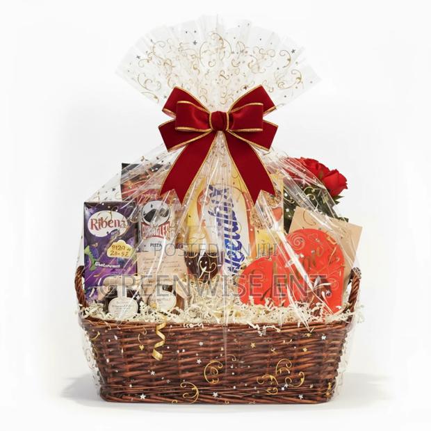 Indulge Delight: Gourmet Celebration Hamper