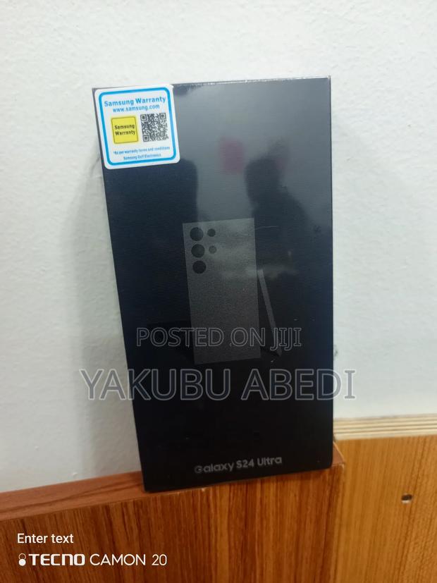New Samsung Galaxy S24 Ultra 512 GB White · Photo 1