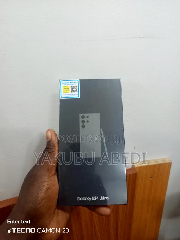New Samsung Galaxy S24 Ultra 512 GB White · Photo 3