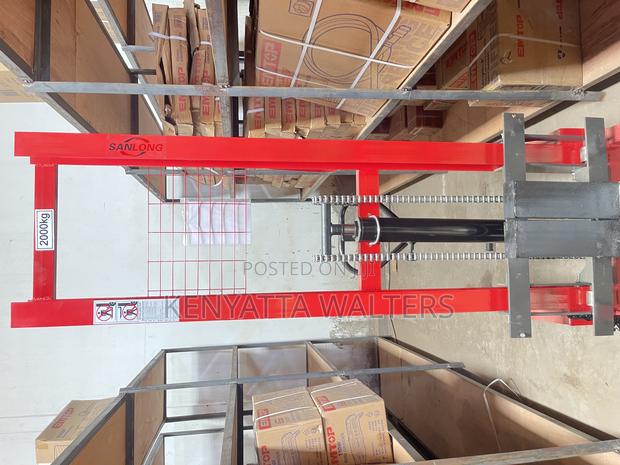 Manual Pallet Lifter 2000kg Load Capacity Stacker Heavy Duty Forklift photo 3