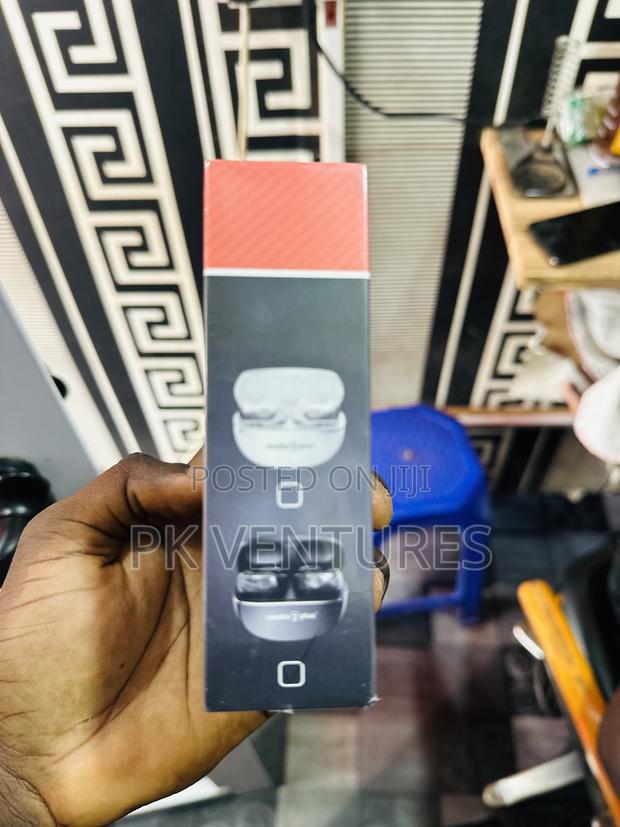 Media 7 Plus Earphones photo 3