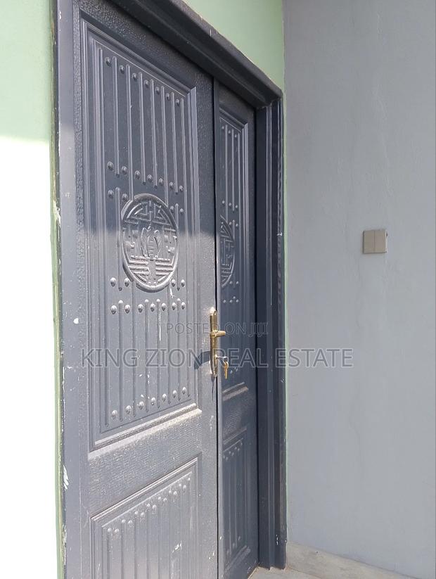 Furnished 2bdrm Apartment in King Zion Real, Sowutwuom for rent · Photo 2
