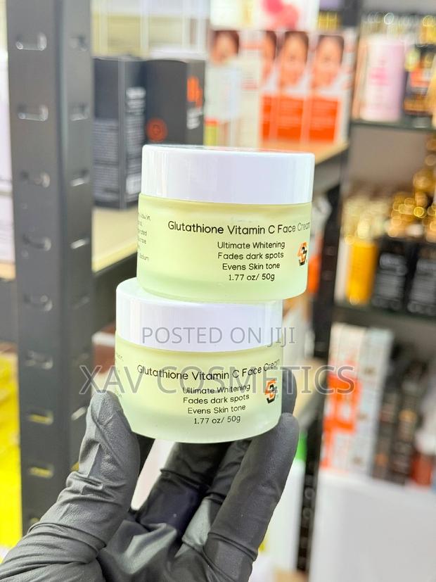 Gluthathione Vitamin C Face Cream (Super Glow) · Photo 2
