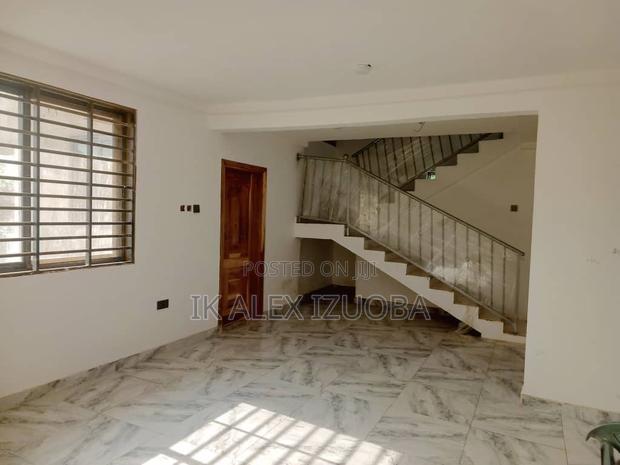 4bdrm House in House Rent In for rent photo 2