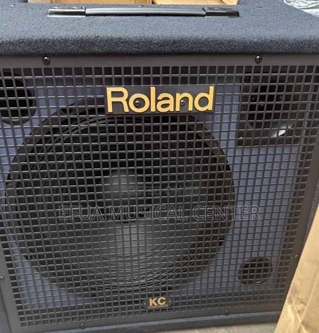 Kc-550 Roland Keyboard Combo · Photo 4