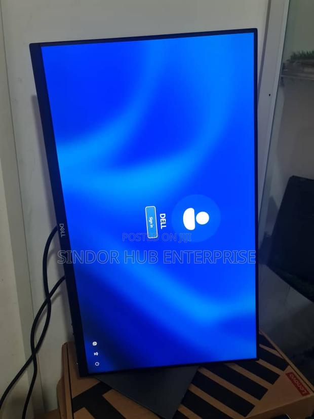 Edgeless Monitor