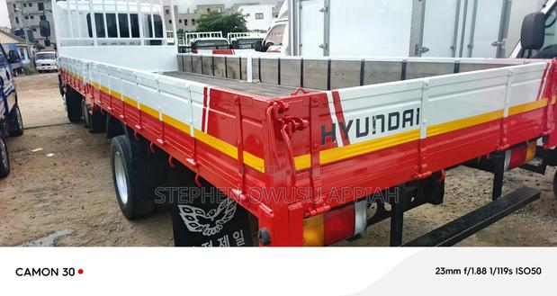 Hyundai 5 Tons Duoble Axle photo 4