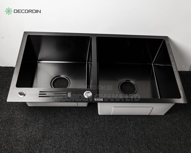 Kitchen Sink (Black) · Photo 3