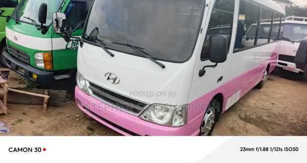 Hyundai County 2015 Brown photo 3