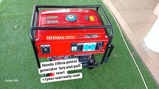Genie Loom Honda Petrol 10kva Generator Silent Honda Petrol 13000watt · Photo 2