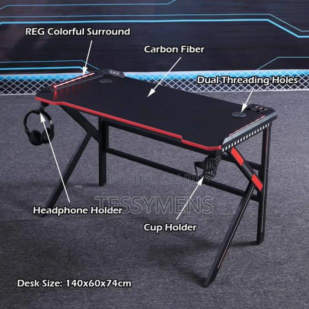 K Leg RGB Table photo 2