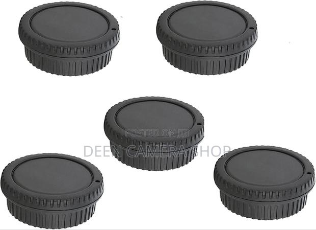Rear Lens Cap and Body Cover · Photo 2