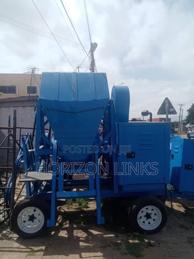 Brand New Concrete Mixer Field Marshal