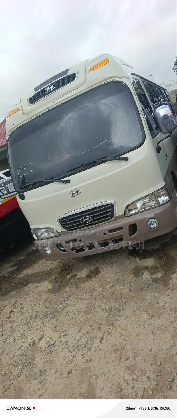 Hyundai County 2015 Grey photo 2