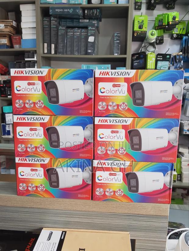 Hikvision 2mp Colorvu 2 Way Audio Ip Camera Ds-2cd1027g2h-Liuf/SRB · Photo 3