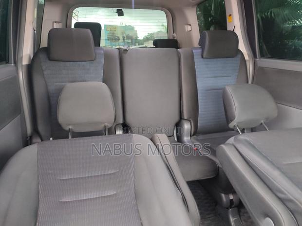 Toyota Voxy 2012 Black