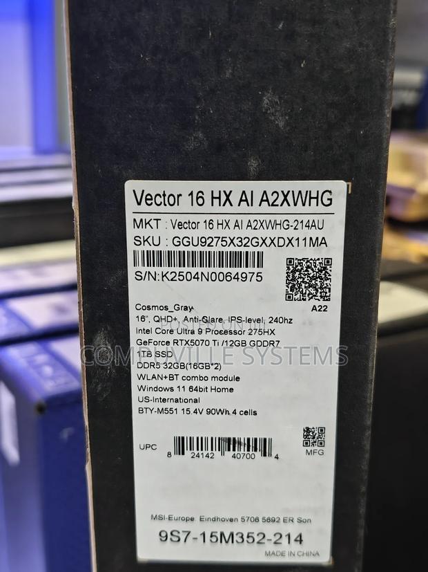 New Laptop MSI Vector 16 HX AI A2XWIG 32GB Intel Core Ultra 9 SSD 1T · Photo 3