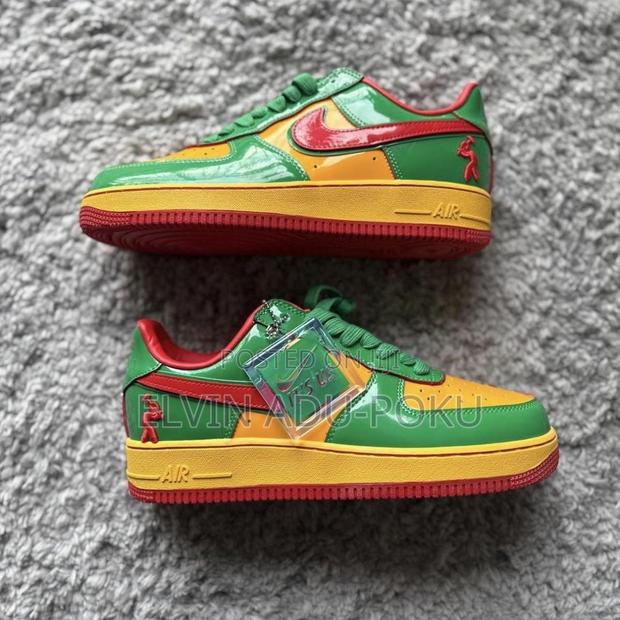 Lil Yachty Concrete Boys Air Force 1 "Lucky Green/Mystic Red" Sneakers · Photo 3