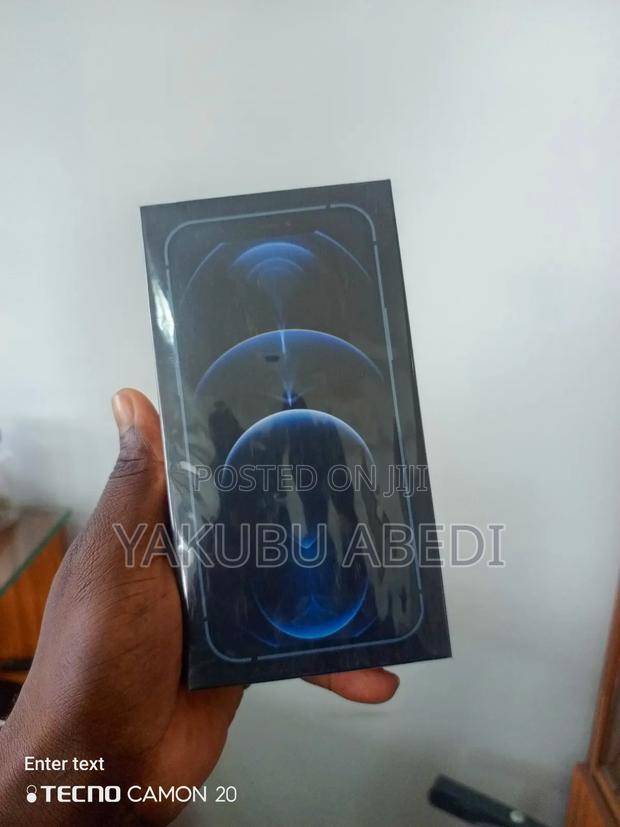 New Apple iPhone 12 Pro Max 256 GB Blue · Photo 2