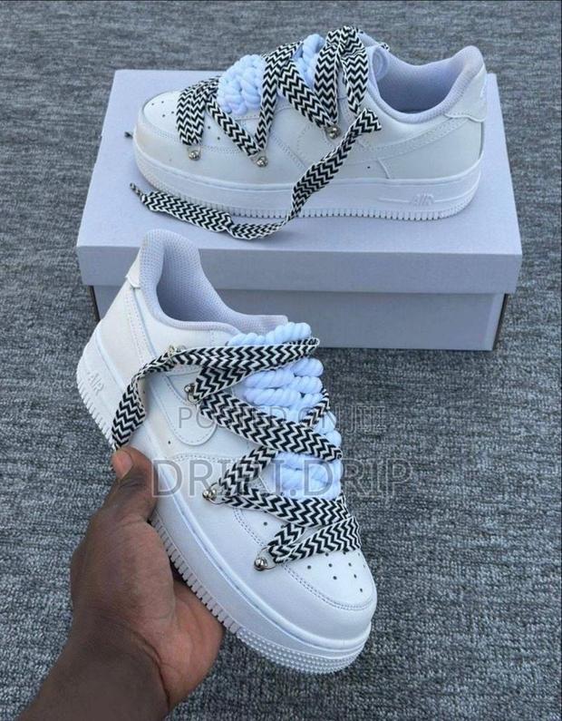 Airforce 1 . Comes in Box . Very Classic · Photo 4