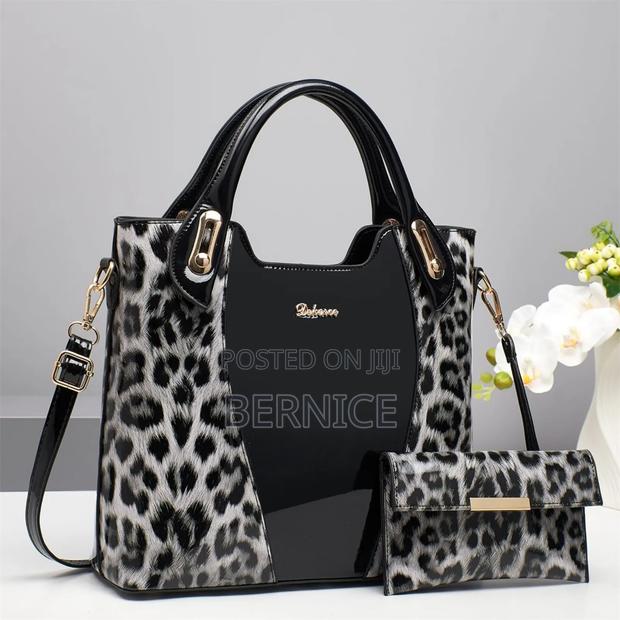 Stylish Leopard Print Handbag With Matching Wallet photo 2