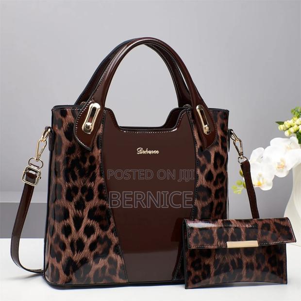 Stylish Leopard Print Handbag With Matching Wallet photo 3