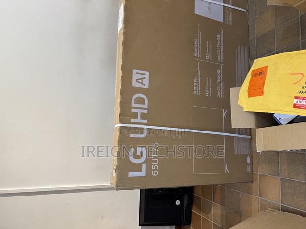 Lg 65-Inches Uhd · Photo 2