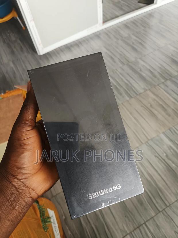 New Samsung Galaxy S20 Ultra 5G 128 GB Black photo 2