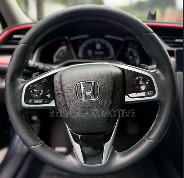 Honda Civic Touring Sedan 2019 Gray