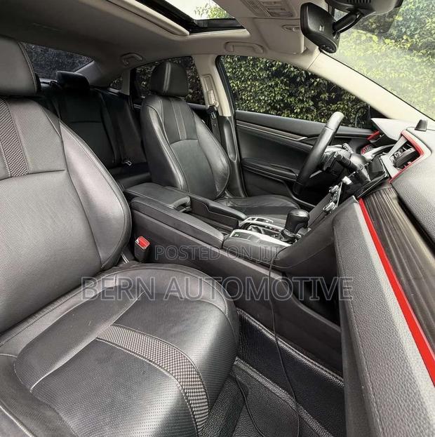 Honda Civic Touring Sedan 2019 Gray