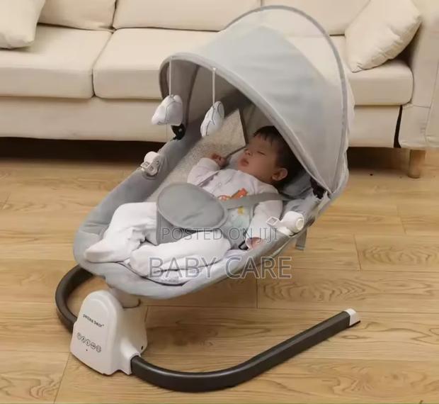 Multifunctional Baby Rocking Chair photo 3