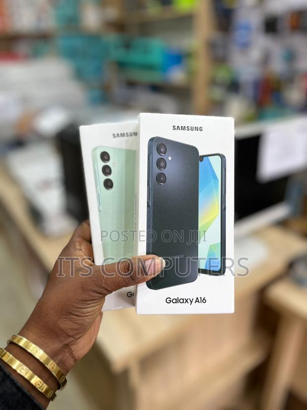 New Samsung Galaxy A16 5G 128 GB Green photo 3