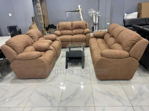 Luxurious Modern 7 Seater Sofa Set