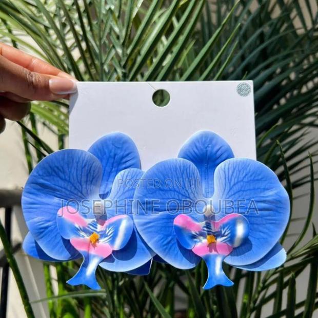Ladies Flowers Earrings photo 3