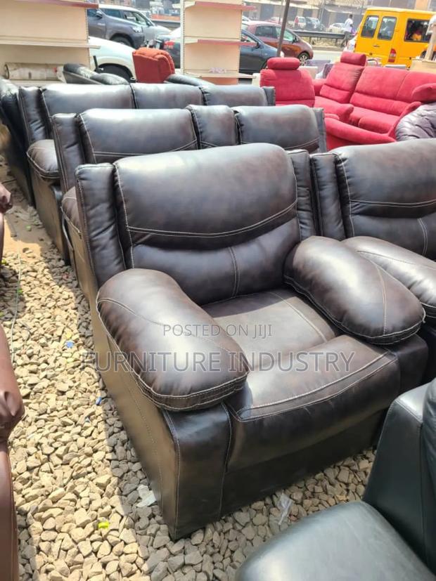 Luxury Leather Sofa Set photo 2