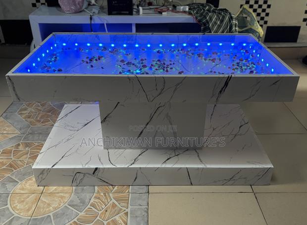 Led Lights Mables Center Table · Photo 4