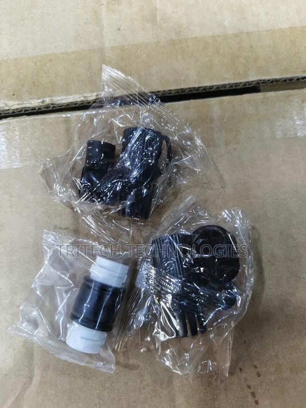 Rj45 Cat6 Waterproof Connecter · Photo 3