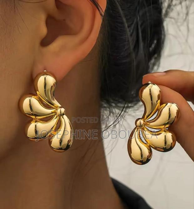 Statement Earrings photo 3