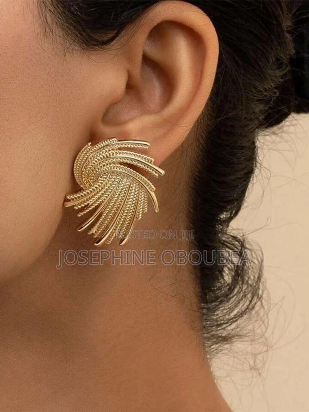 Statement Earrings photo 8