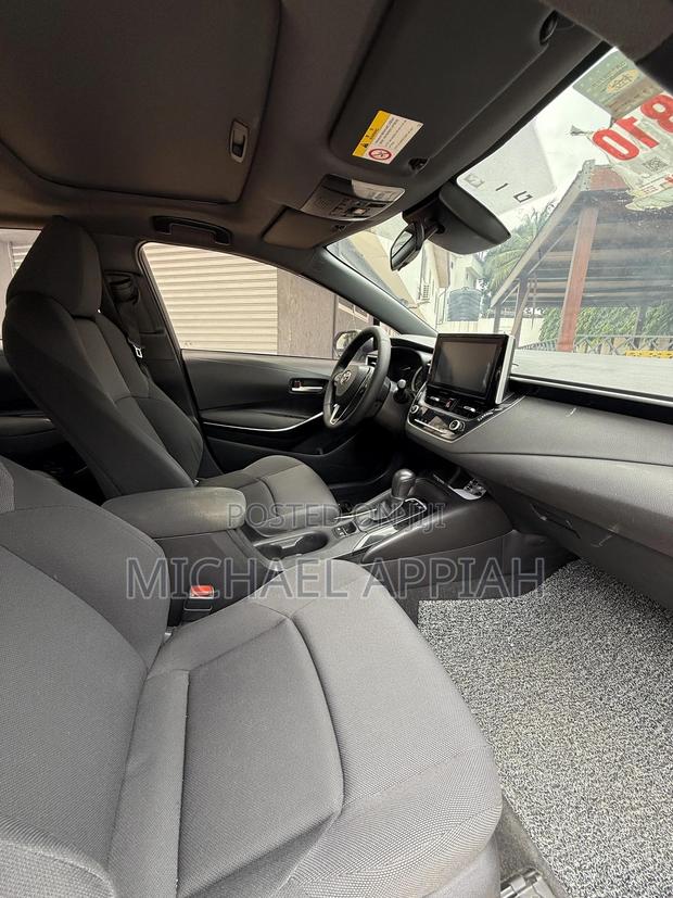 Toyota Corolla 2020 White photo 7