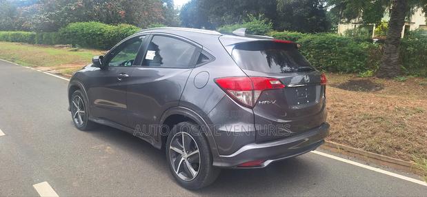 Honda HR-V 2019 Gray