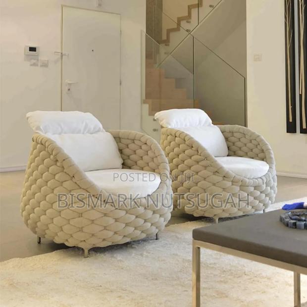 Outdoor Woven Sofa Set With Table photo 5