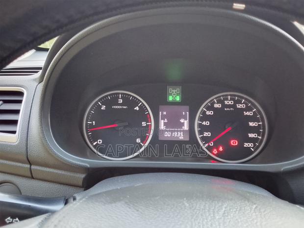 Mitsubishi Pajero Sport 2017 Gray photo 2